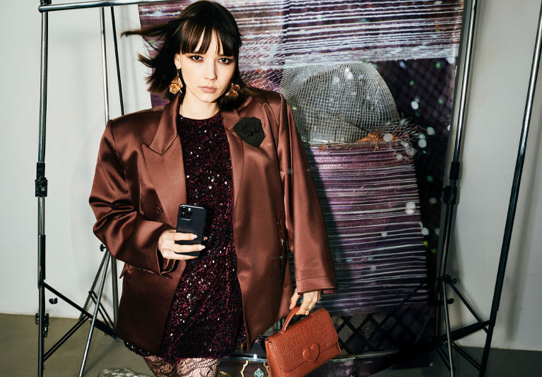 prijatelji u kafiću